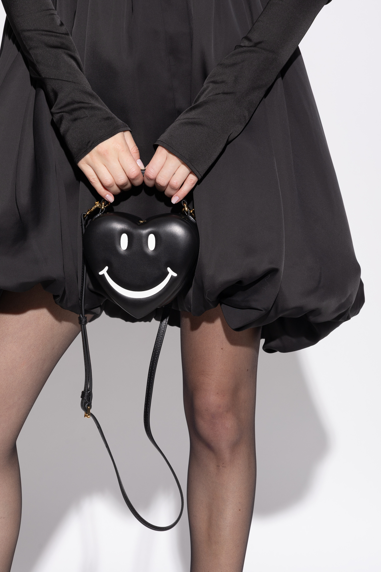 MOSCHINO Cheap & Chic　ミニハンドバッグ　ベロア　美品　黒 MOSCHINO（モスキーノ） MOSCHINO JC4320PP9EKB100A ショルダーバッグ